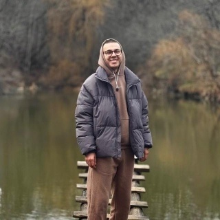 Владислав Корнеев
